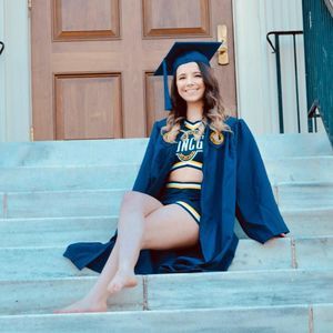 Meet your Posher, Charlotte